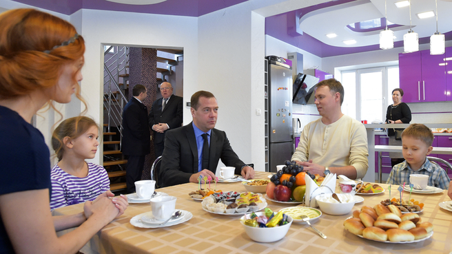 Премьер-министр РФ Дмитрий Медведев побывал с визитом в Нижегородской области 3