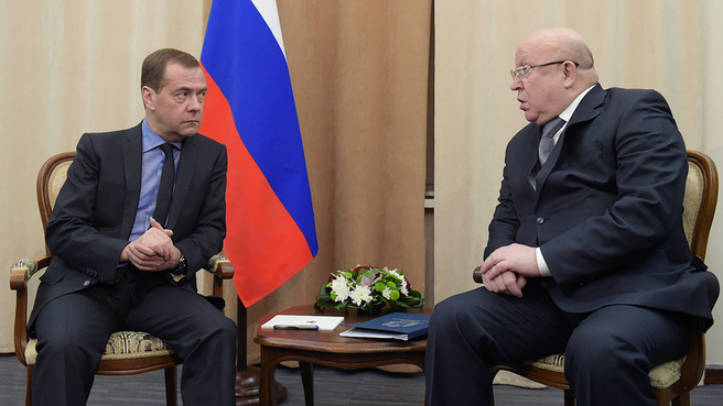 Премьер-министр РФ Дмитрий Медведев побывал с визитом в Нижегородской области 4